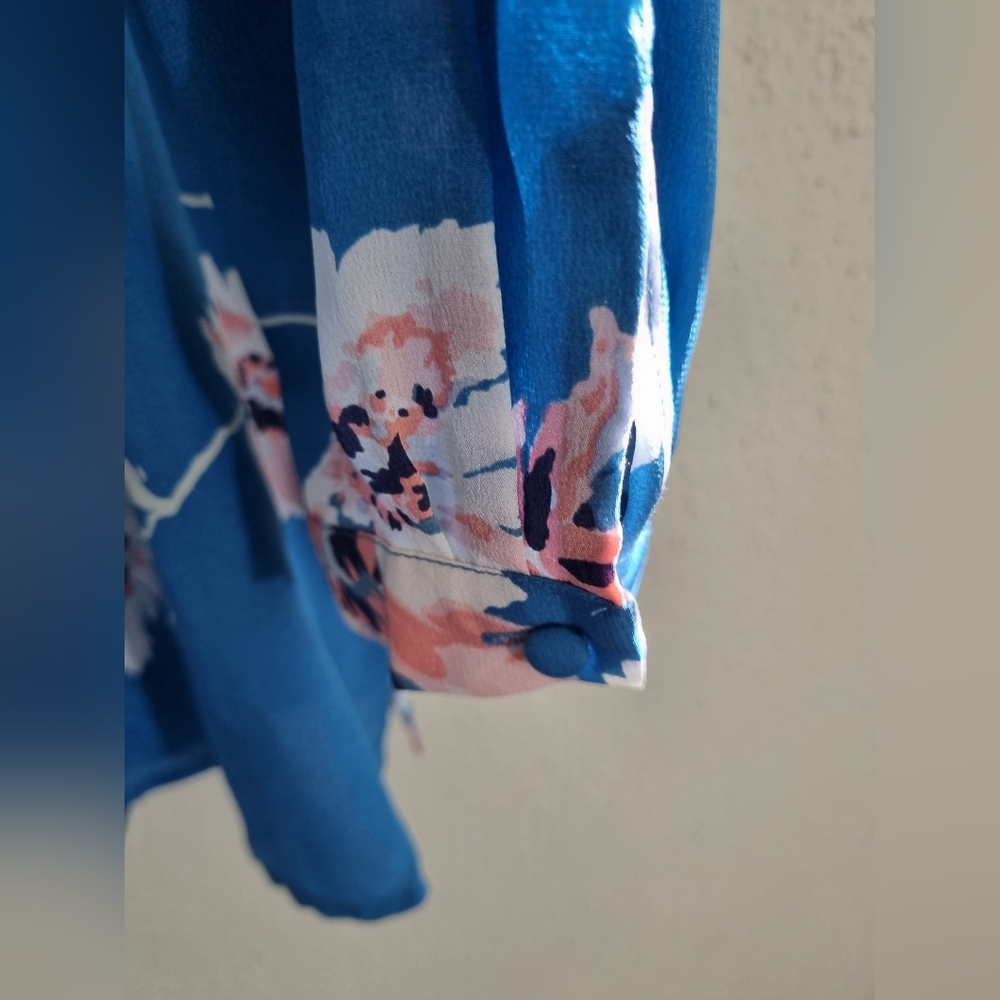 Joie Michi Blue Floral Printed Silk Blouse Size S. New With Tags. - Picture 6 of 10